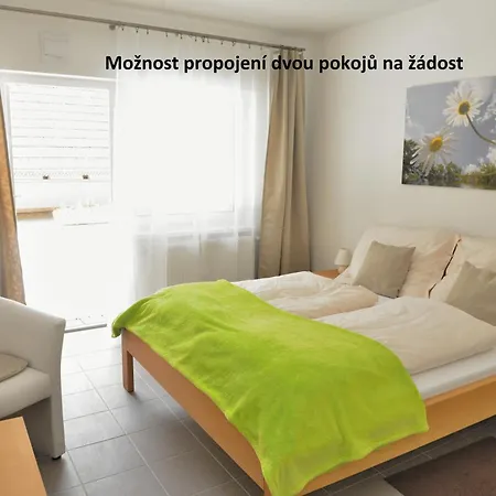 A Restaurace Pintovka Casa de hóspedes Tábor